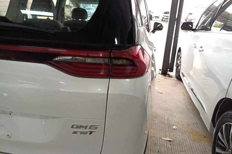 Used GAC Trumpchi M6 2019 270T DCT Prestige Edition (7-seater) China VI Right Rear Taillight