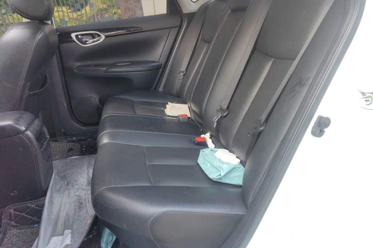 Used Nissan Sylphy 2016 Classic 1.6 XL Automatic Luxury Edition Left Rear Seat