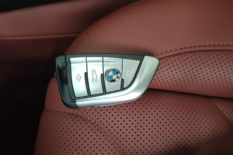 Used BMW X5 2022 Restyled xDrive 30Li M Sport Package