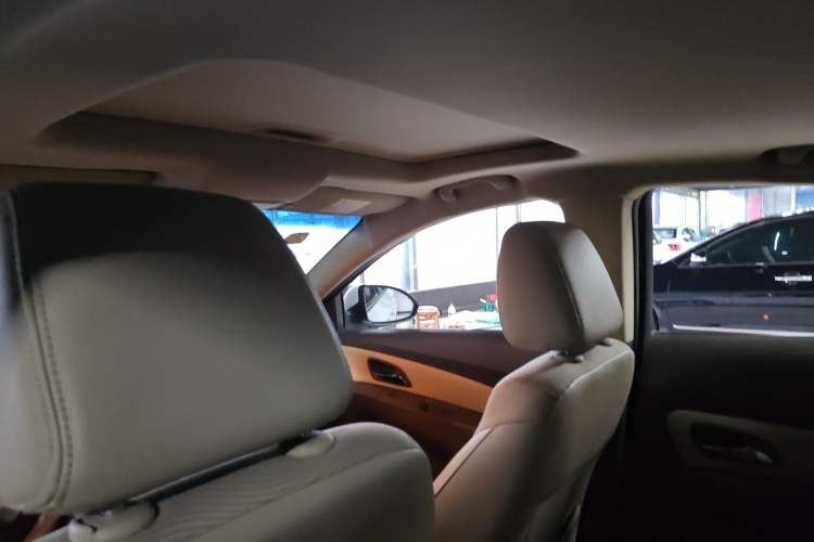 Used Chevrolet Cruze 2015 1.5L Classic SE AT