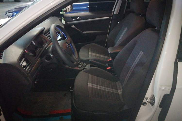 Used Volkswagen Lavida 2019 Lavida Start 1.5L Automatic Trendy Version China VI Standard