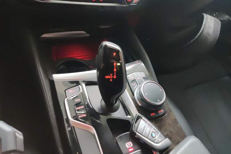 Used BMW 5 Series 2018 525Li M Sport Package
