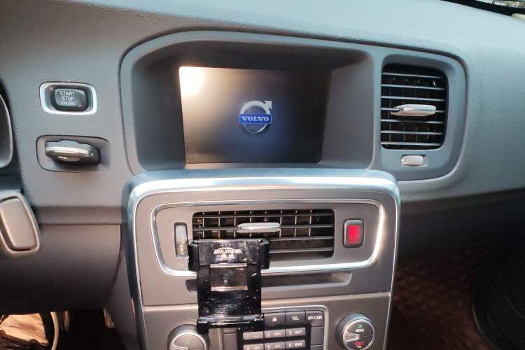 Used Volvo S60 2014 T5 Zhiyi Edition