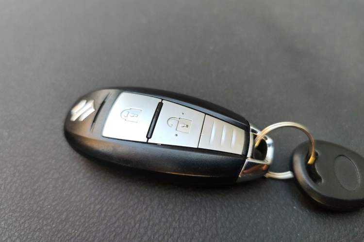 Used Suzuki S-Cross 2014 1.6L CVT Two-Wheel Drive Entry Model Vehicle Key