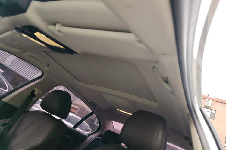 Used BMW 5 Series 2019 525Li Luxury Package