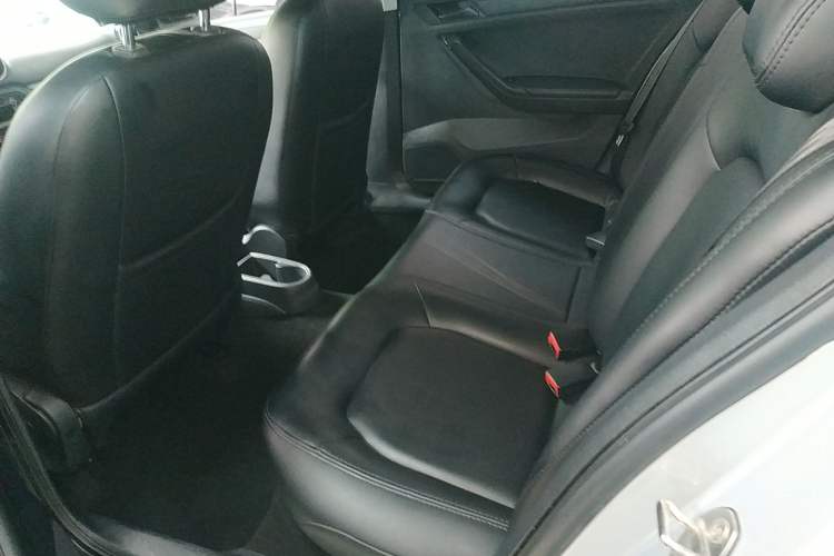 Used Volkswagen Jetta 2017 1.5L Automatic Fashion Model