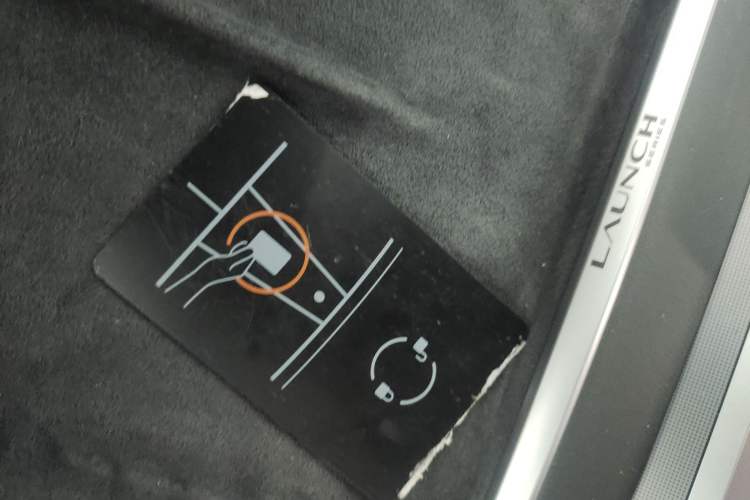 Used Tesla Model Y 2025 Long-Range All-Wheel Drive First Edition