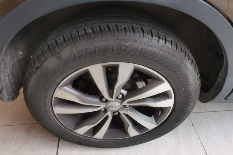 Used Geely Auto Emgrand X7 Sport 2016 1.8TD Automatic ZhiZun Version