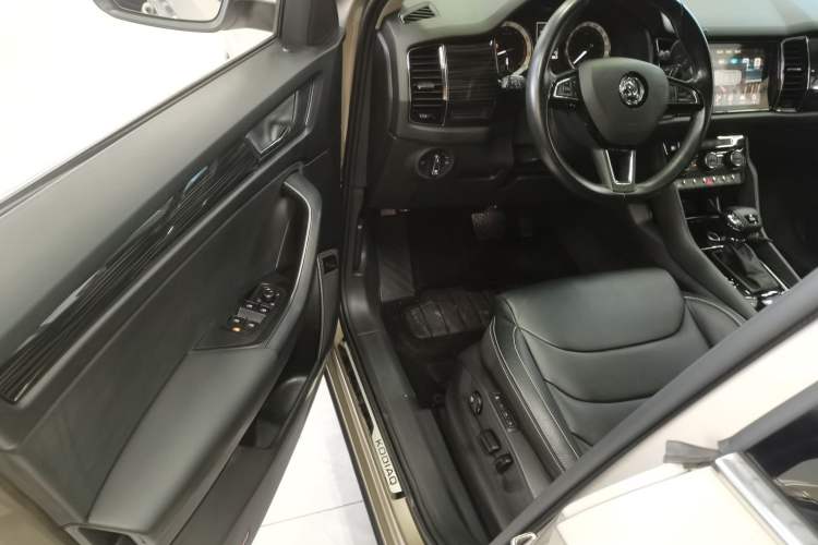 Used Skoda Kodiaq 2018 TSI330 5-Seater Two-Wheel-Drive Luxury Enjoyment Edition
