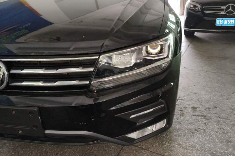 Used Volkswagen Tiguan L 2018 Revised Version 330TSI Automatic Two-Wheel Drive Comfort Edition
