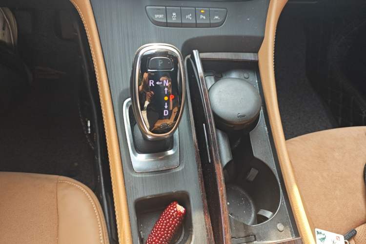 Used Buick LaCrosse 2018 28T Luxury Model Gear Lever