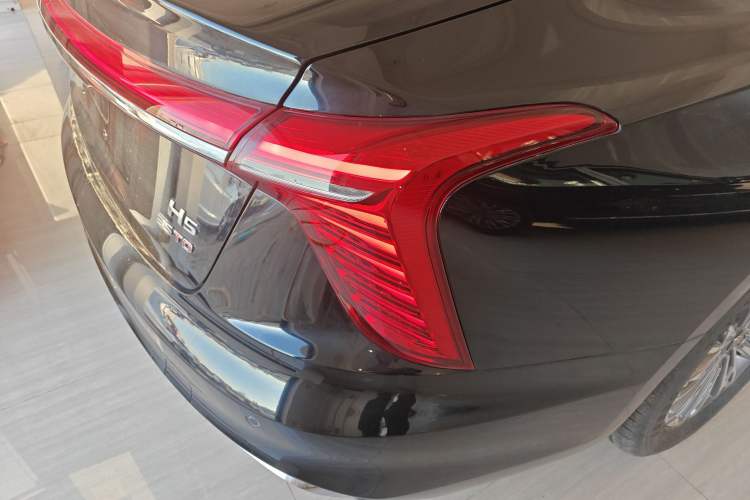 Used Hongqi H5 2024 1.5T DCT Smart Connect Flagship Edition