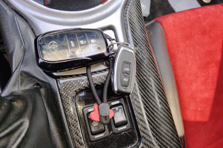 Used Toyota 86 2013 2.0L Automatic Luxury Version