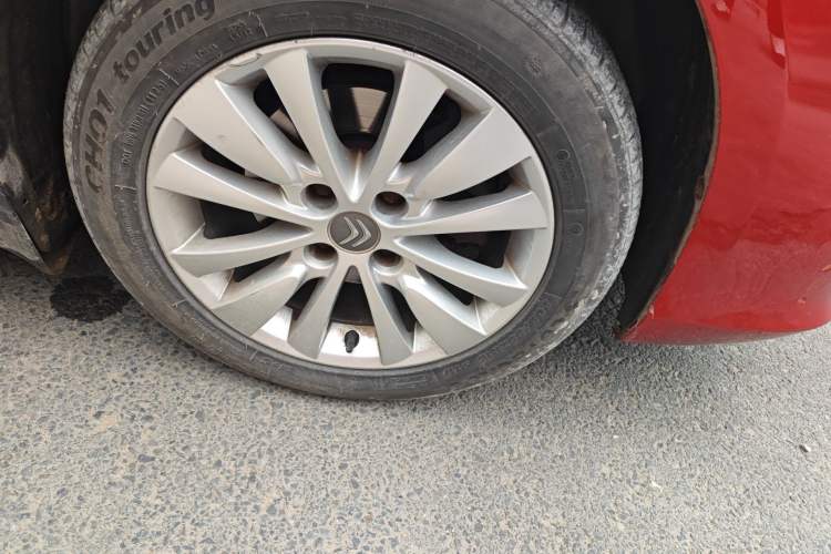 Used Citroen C-Quatre 2012 Sedan 1.6L Manual Prestige Model Right Front Wheel Hub