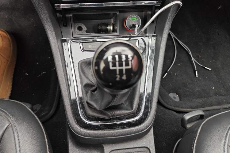 Used Volkswagen Bora 2014 1.6L Manual Comfort Model
