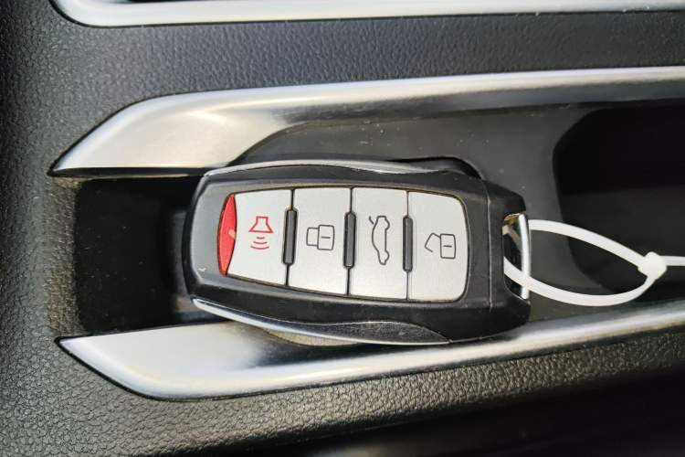 Used Haval M6 2021 PLUS 1.5T DCT Luxury Smart Connectivity Model