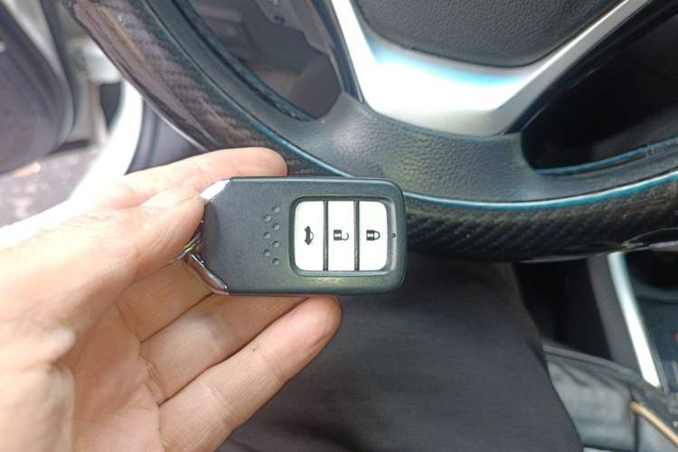 Used Honda Crider 2016 1.8L CVT Luxury Edition
