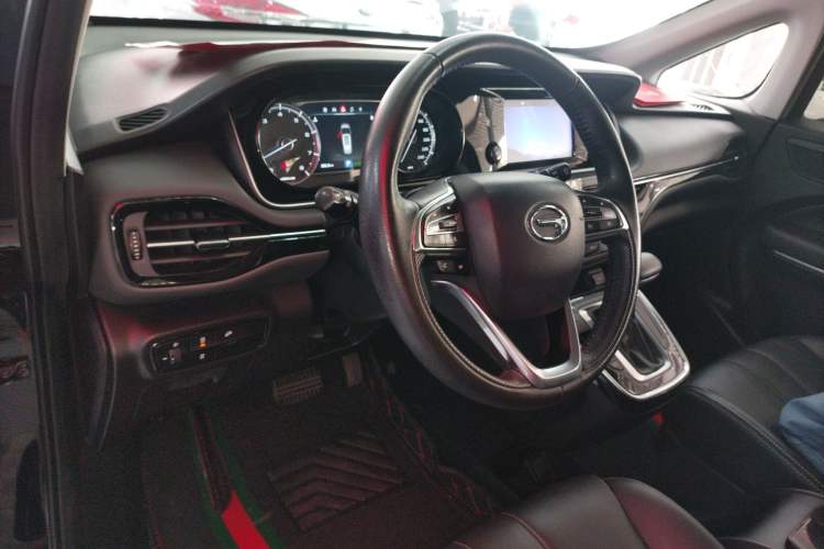 Used GAC Trumpchi M6 2021 270T DCT Luxury Edition (7-seater)
