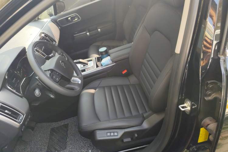 Used Citroen C6 2022 400THP Co-Creation Edition