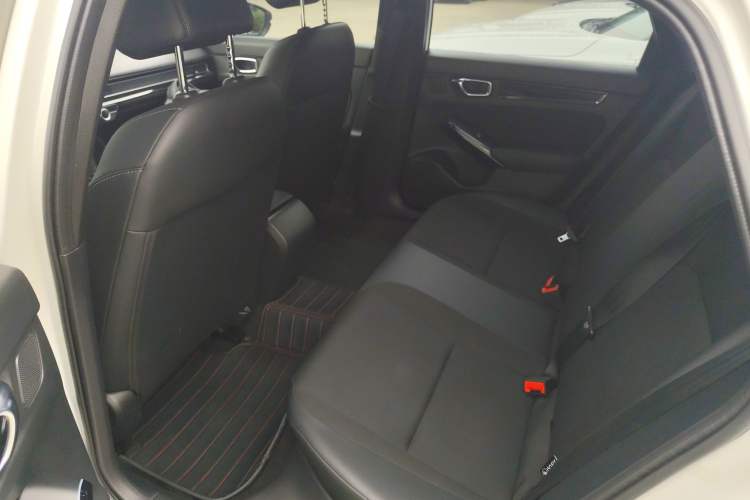 Used Honda Civic 2022 240TURBO CVT Dynamic Edition Left Rear Seat