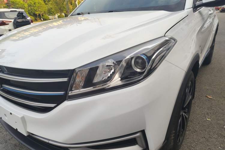 Used Dongfeng Fengon E3 2019 EV Zhiyue Model Left Front Headlight