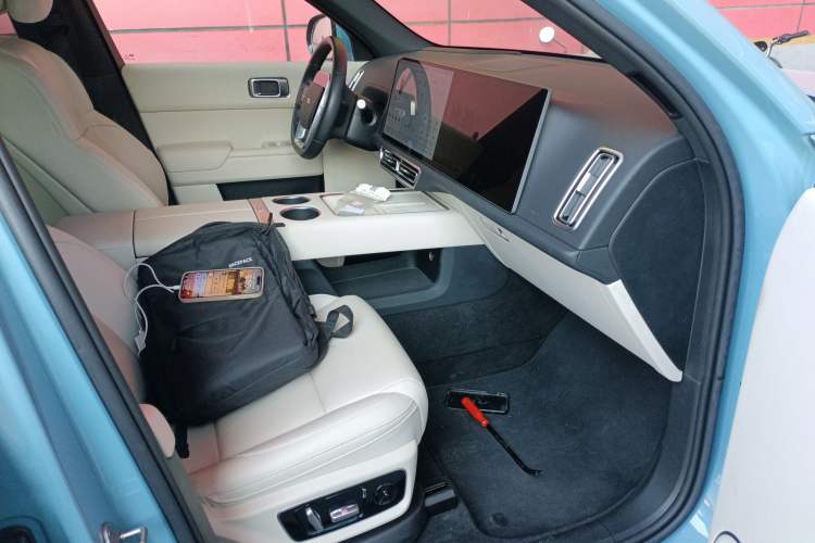 Used Li Auto L7 2024 Ultra Model
