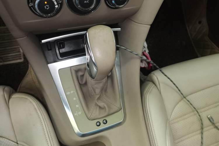 Used DS 5LS 2015 1.6T Comfort Edition THP160