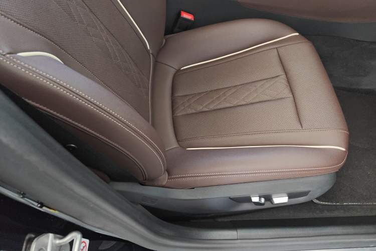 Used BMW 5 Series 2022 Restyled 525Li M Sport Package