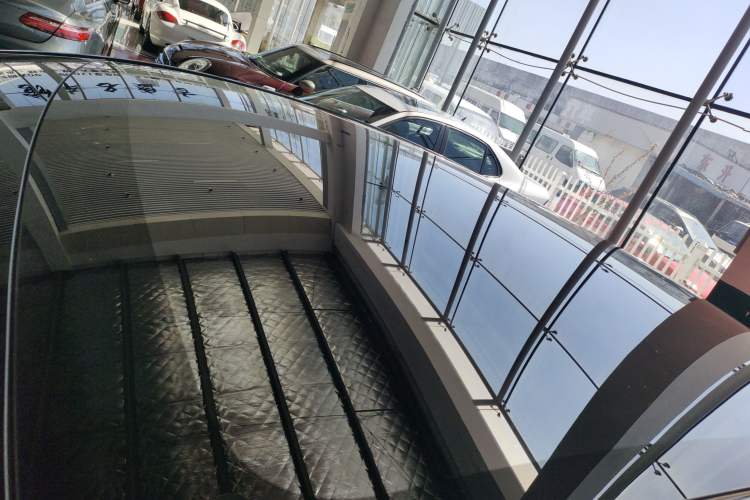 Used Tesla Model Y 2025 Rear-Wheel Drive First Edition