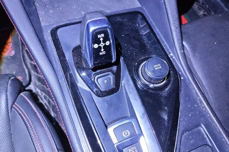 Used Lynk & Co 03 2019 2.0TD Automatic Jing Pro Edition Gear Lever