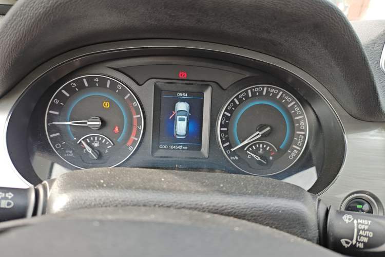 Used Haval H2 2016 Red-Label 1.5T Manual Two-Wheel Drive Luxury Model