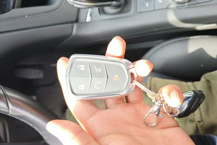 Used Cadillac XT6 2021 2.0T Seven-Seater Four-Wheel Drive Luxury Version
