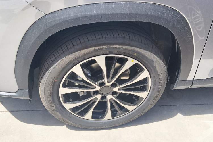 Used Geely Auto Emgrand X7 Sport 2026 Model 1.5TD Aspirational
