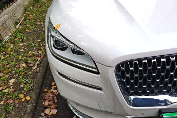 Used Lincoln Corsair 2022 2.0T Four-Wheel Drive Prestige Edition Right Front Headlight