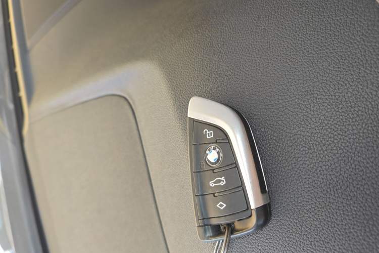 Used BMW iX3 2022 Leading Model
