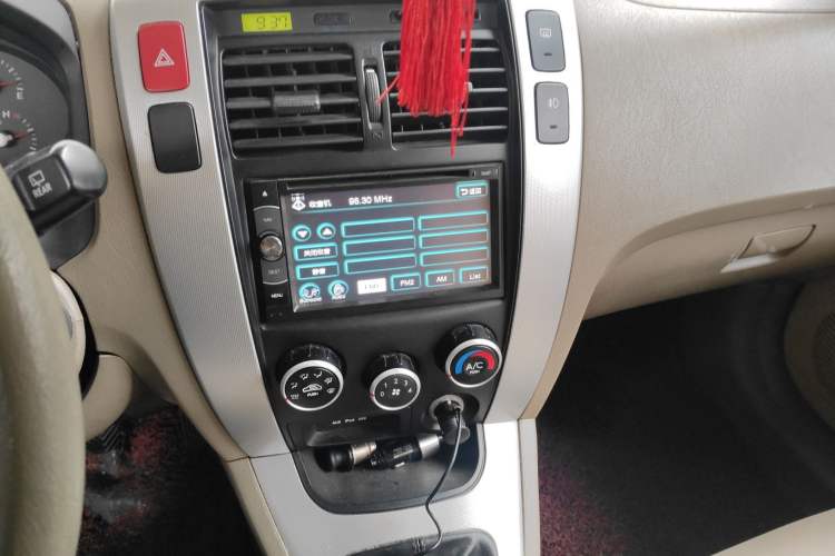 Used Hyundai Tucson 2013 2.0L Manual Two-Wheel Drive Fashion Edition