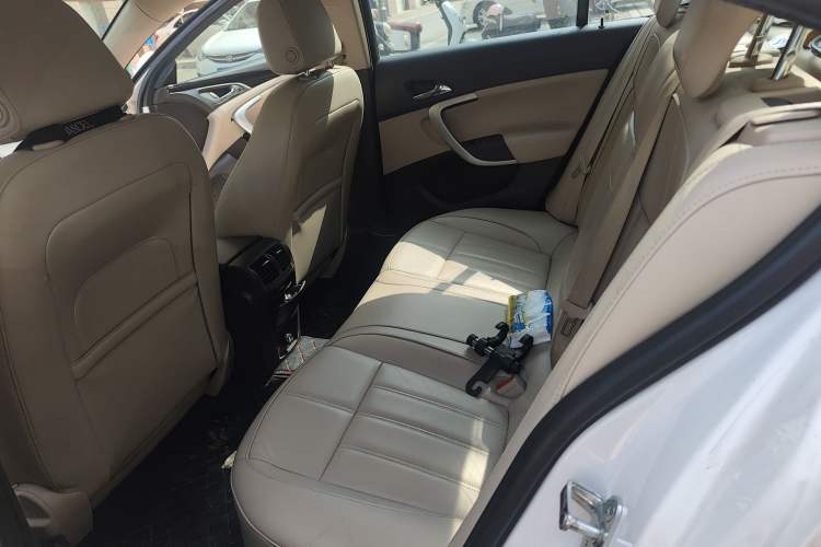 Used Buick Regal 2015 2.0L Elite Fashion Edition