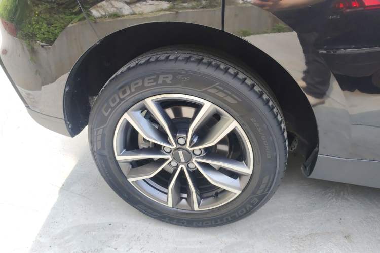 Used Wey VV5 2020 1.5T Two-Wheel Drive Smart Pioneer Right Rear Wheel Hub