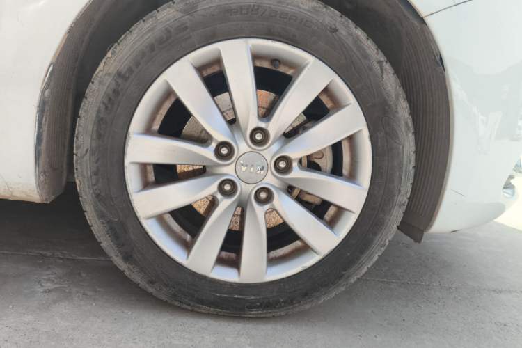 Used Kia K3 2015 1.6L Automatic GL
