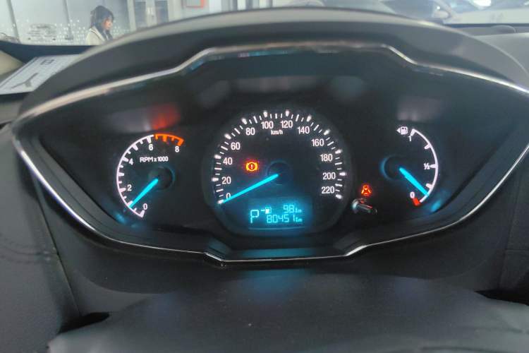 Used Ford Escort 2015 1.5L Automatic Fashion Model