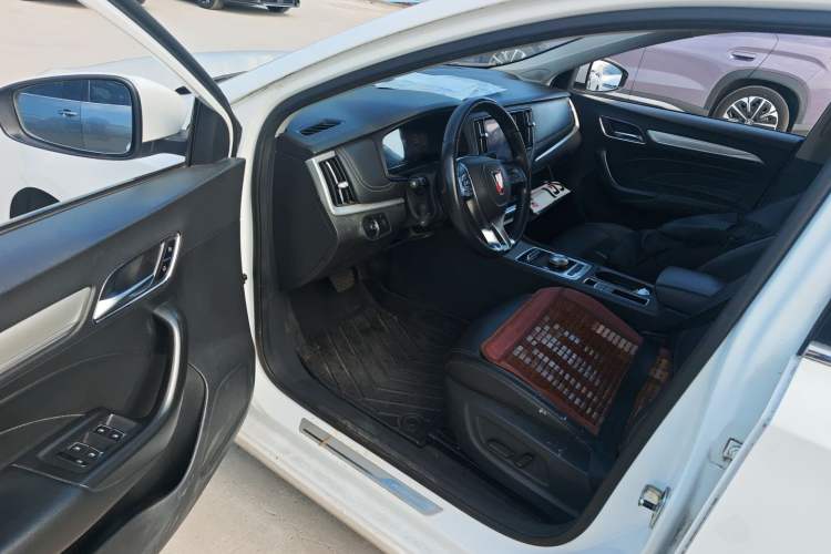 Used Roewe i6 New Energy 2019 PLUS 50T Internet Glory Flagship Edition
