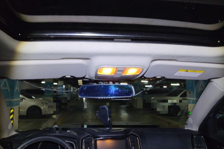 Used CHANGAN OSHAN CX70 2016 1.6L Manual Luxury Model Headliner