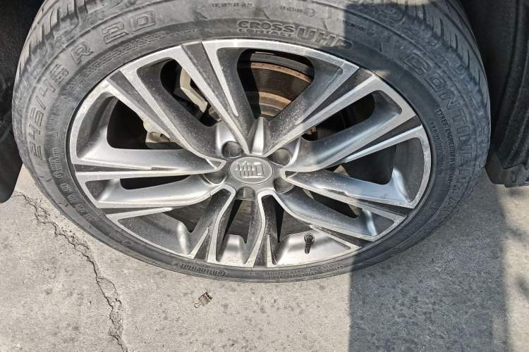 Used BYD Tang 2019 2.0T Automatic SmartConnect Luxury 7-Seater China VI Standard
