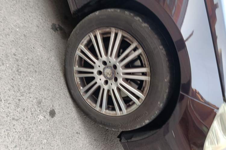 Used Mercedes-Benz E-Class 2011 E 300 L Elegant Model
