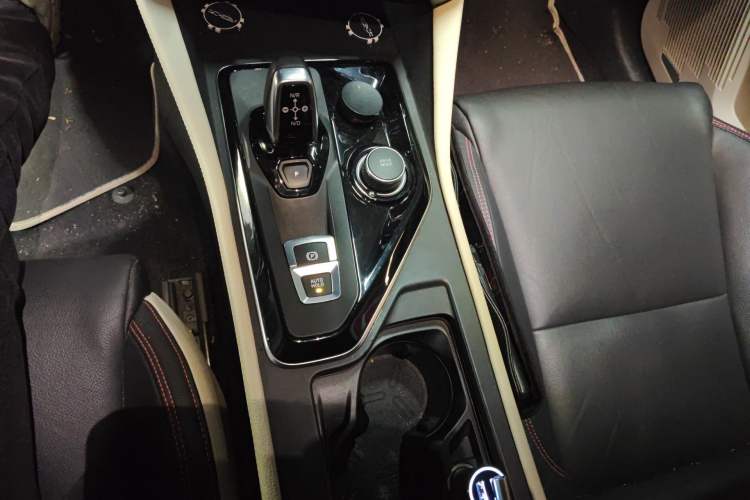 Used Lynk & Co 02 New Energy 2019 1.5T PHEV Pro
