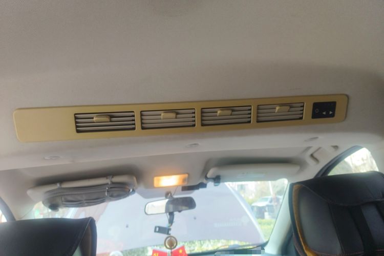 Used HYOSOW H2 2015 1.5L Manual Luxury Version BJ415C
