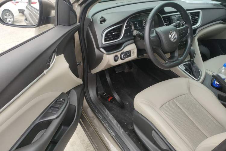 Used Buick GT 2017 15N Automatic Elite Version