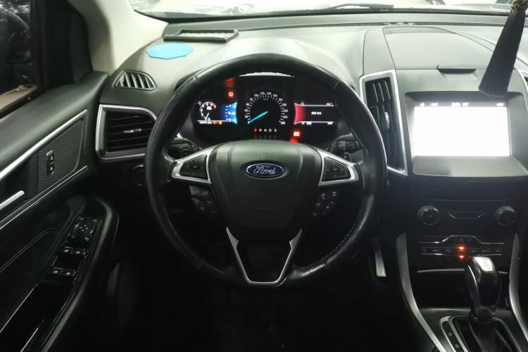 Used Ford Edge 2016 EcoBoost 245 Four-Wheel Drive Titanium Edition 7-Seater