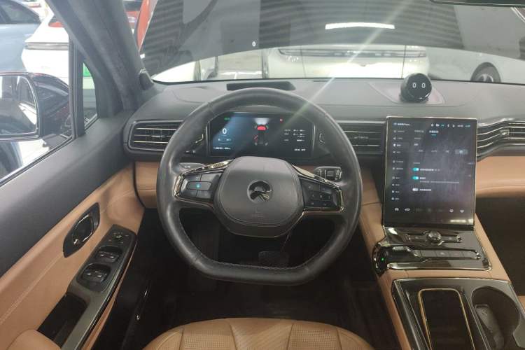 Used Nio ES8 2020 580 km Range 7-Seater Version
