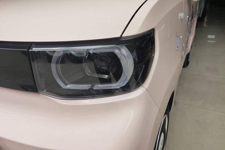 Used Wuling Hongguang MINIEV 2021 Macaron Premium Model – Lithium Iron Phosphate